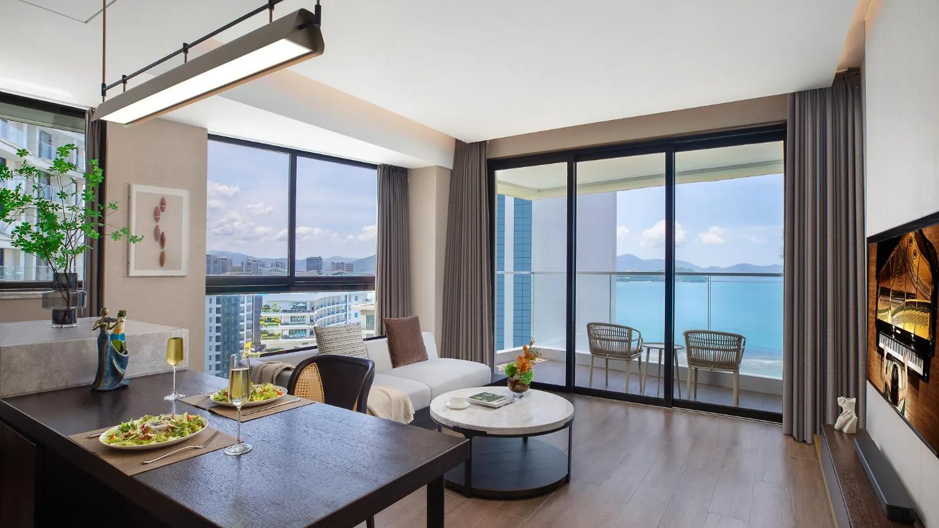 Ascott Dadonghai Bay Санья 0*,  Китай